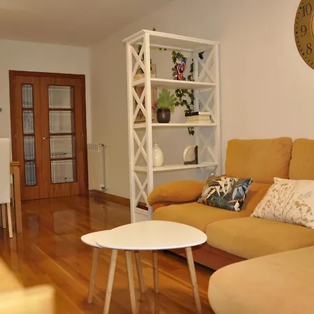 Santamaria Iv アパート